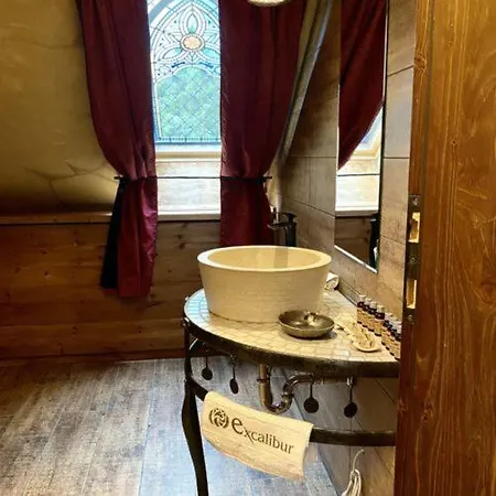 Hotel Excalibur élményfogadó Eger