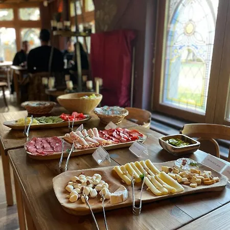 Szálloda Excalibur Minihotel Eger