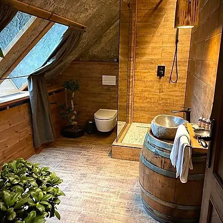 Excalibur élményfogadó 4* Eger
