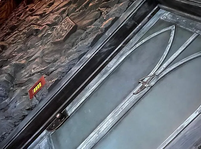 Hotel Excalibur Elmenyfogado Eger